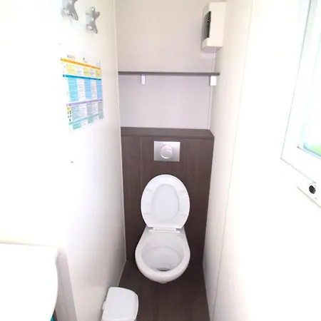 אתר קמפינג De Cedros שטובל