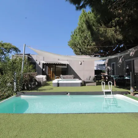 De Cedros אתר קמפינג שטובל